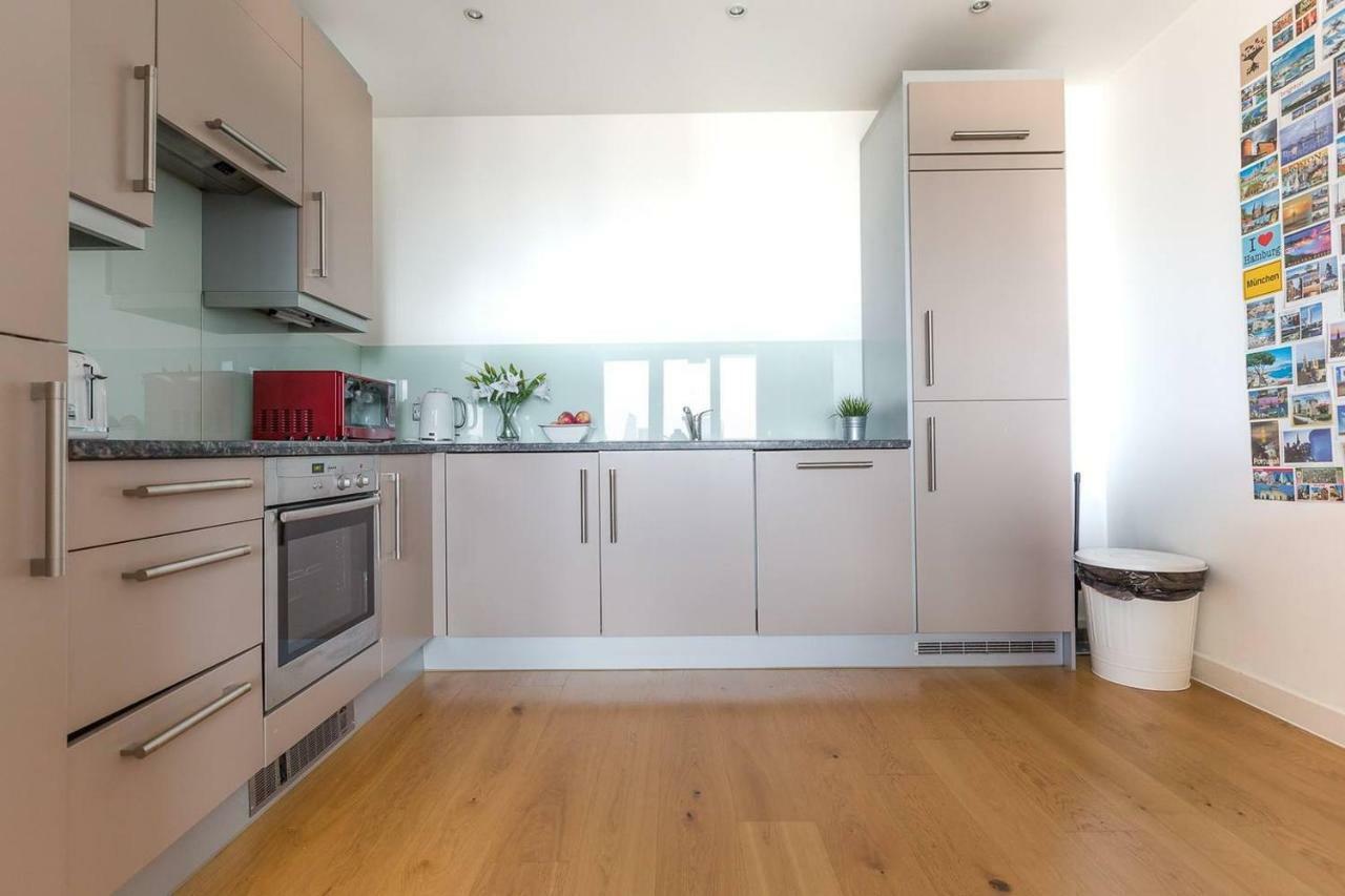 Modern 1 Bedroom Apartment In E1 With Great Views Λονδίνο Εξωτερικό φωτογραφία